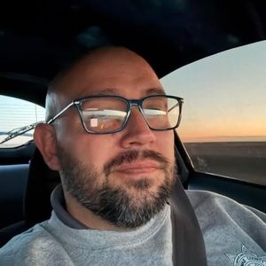 Meet your Posher, Mike